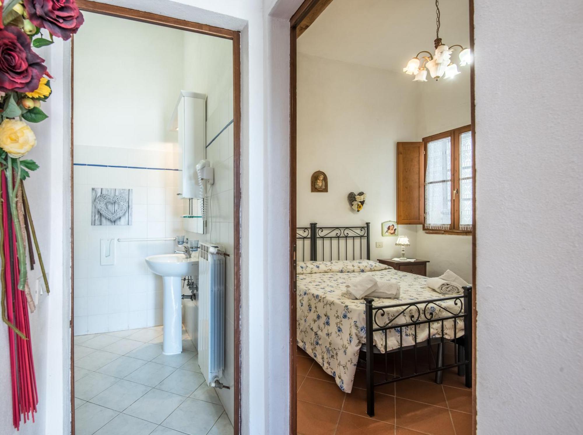 Poggio Primo - Trilocale Carlotta Castiglion Fibocchi Exterior foto
